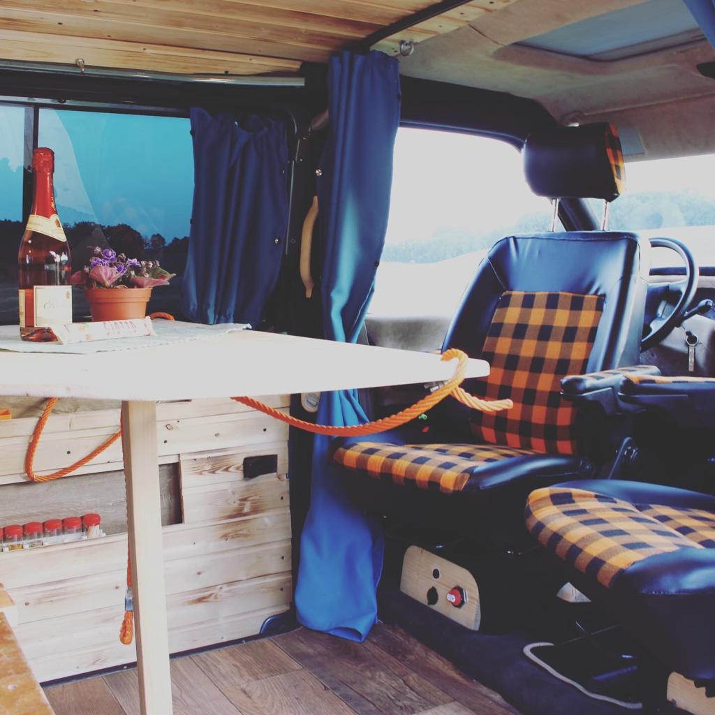 Camper